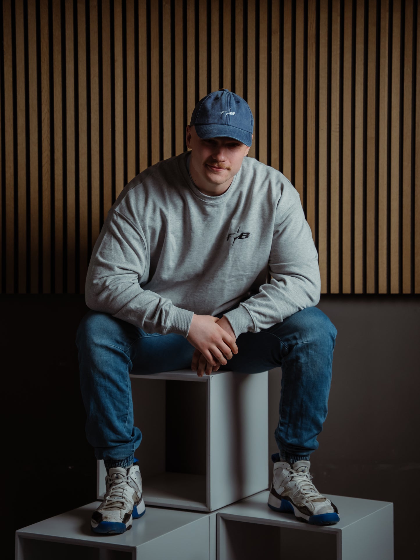 FOB Sweater "Heather Grey"