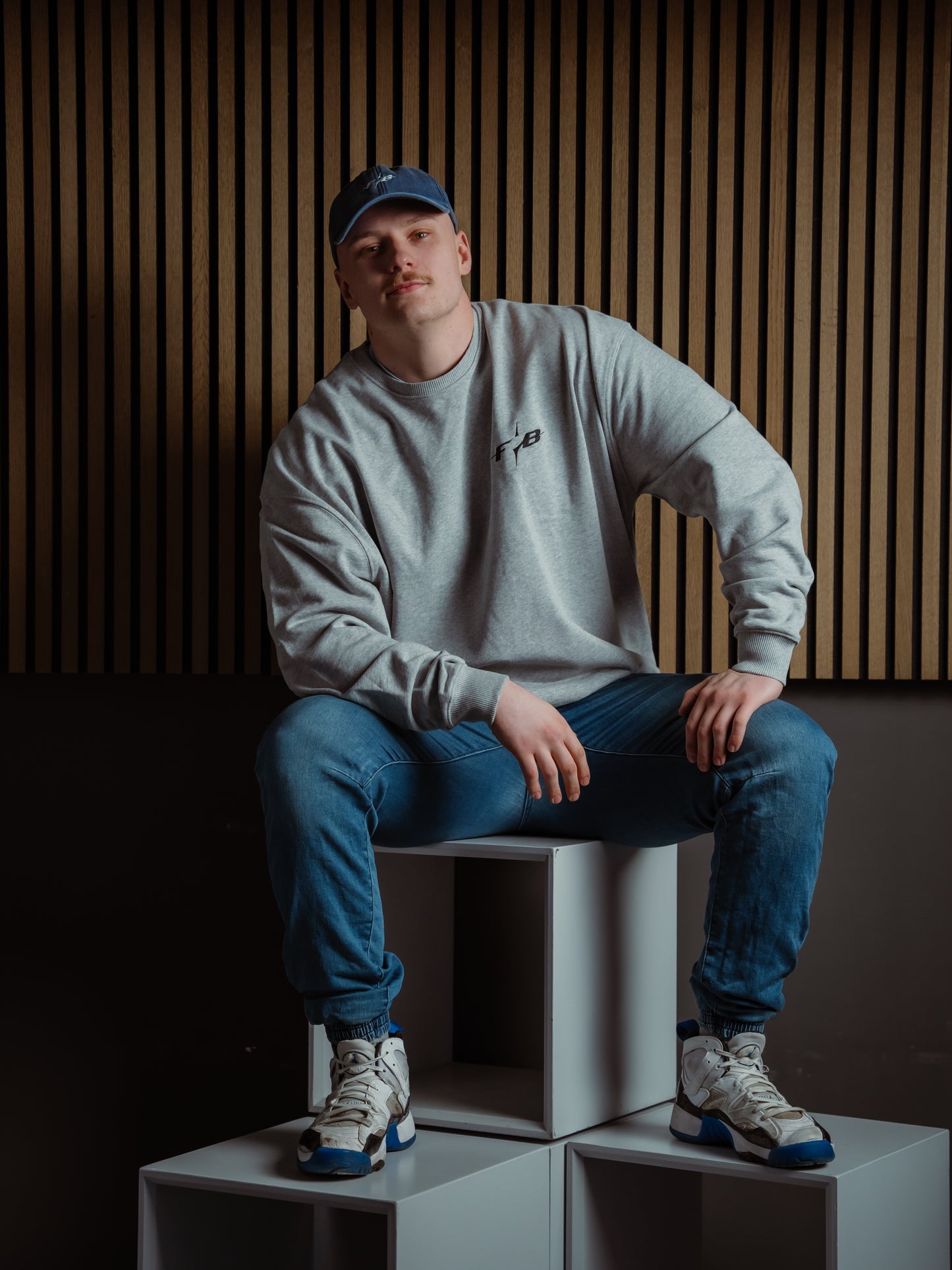 FOB Sweater "Heather Grey"